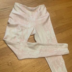Calia pink snakeskin leggings. Thick fabric. Size small. Full length.